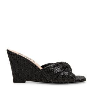 Silent D Katia Wedges- new in box - never worn